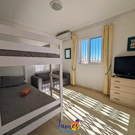 Holiday home Lovely Three Bed Three Bath Townhouse Pf4 Orihuela